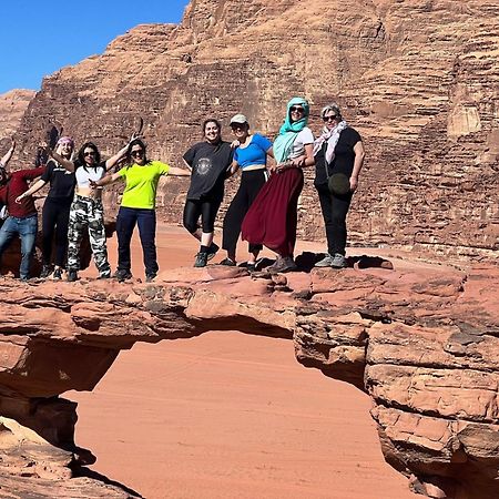 Calm Camp Bed & Breakfast Wadi Rum Exterior foto